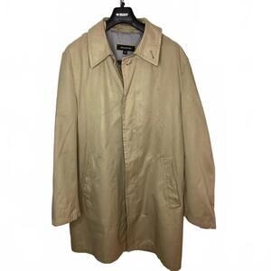 Jones of New York Men’s Classic Tan Trench Coat.  Light 38R